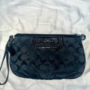Coach Ashley Signature Large Black Wristlet